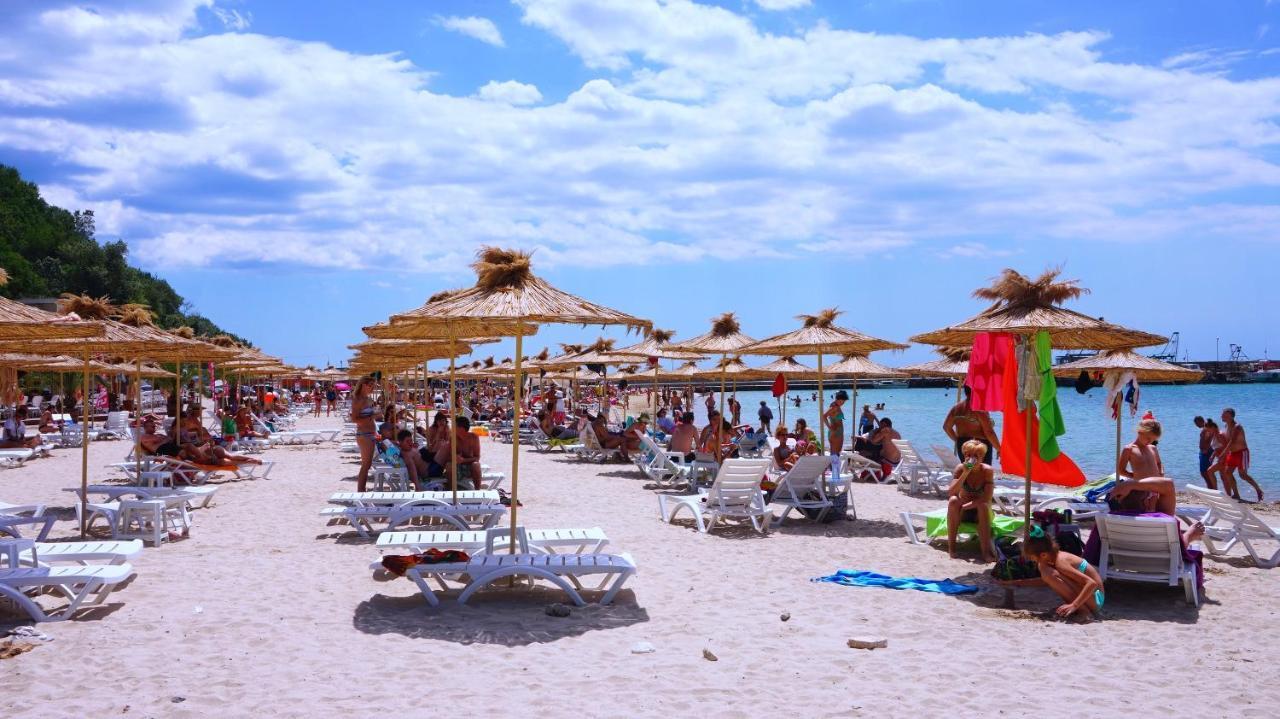 Каварна Хилс Апартаменти - Kavarna Hills Apartments Dış mekan fotoğraf