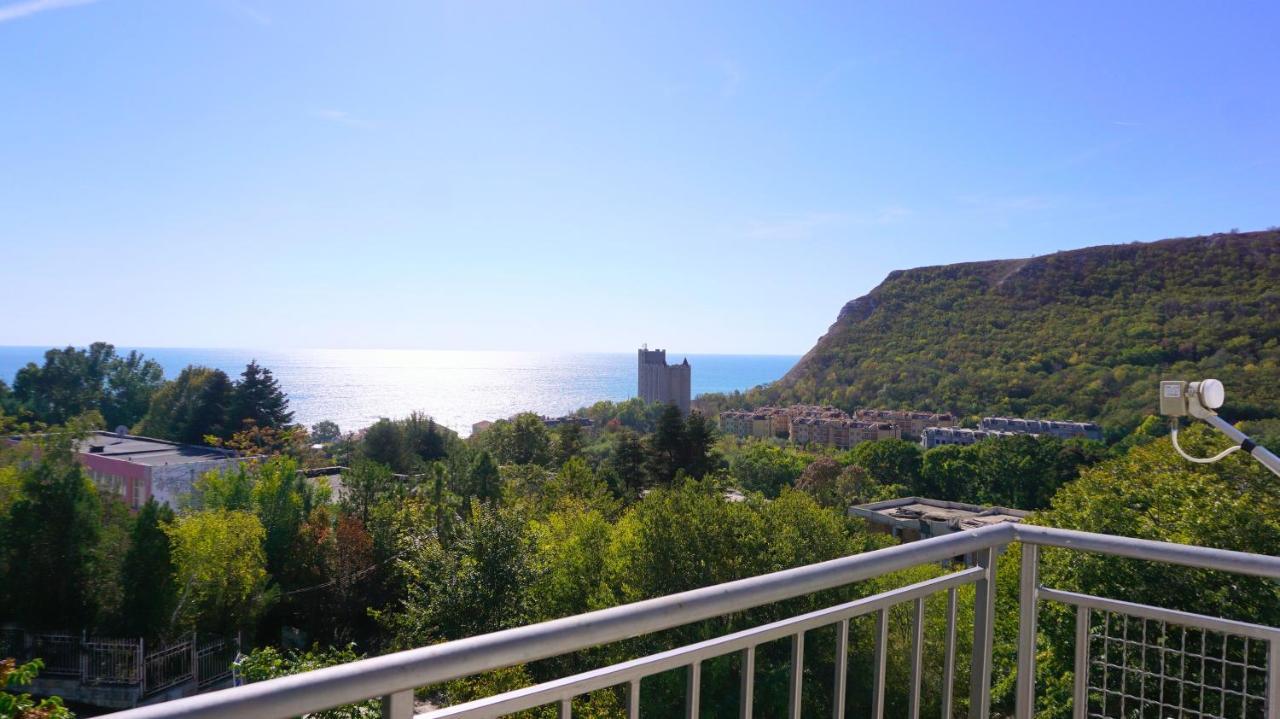 Каварна Хилс Апартаменти - Kavarna Hills Apartments Dış mekan fotoğraf