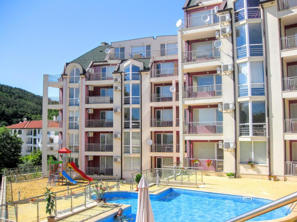 Каварна Хилс Апартаменти - Kavarna Hills Apartments Dış mekan fotoğraf